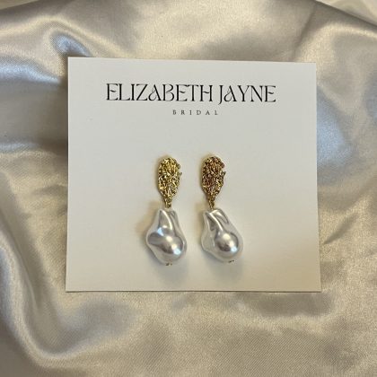 Beatrice Pearl and hammered gold earrings